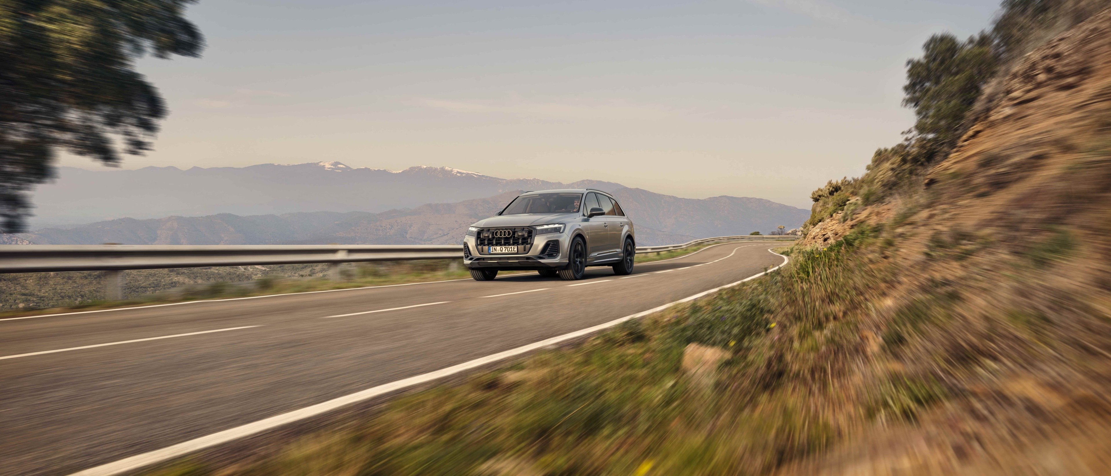Audi Q7 SUV 55 TFSIe S line 290 kW 