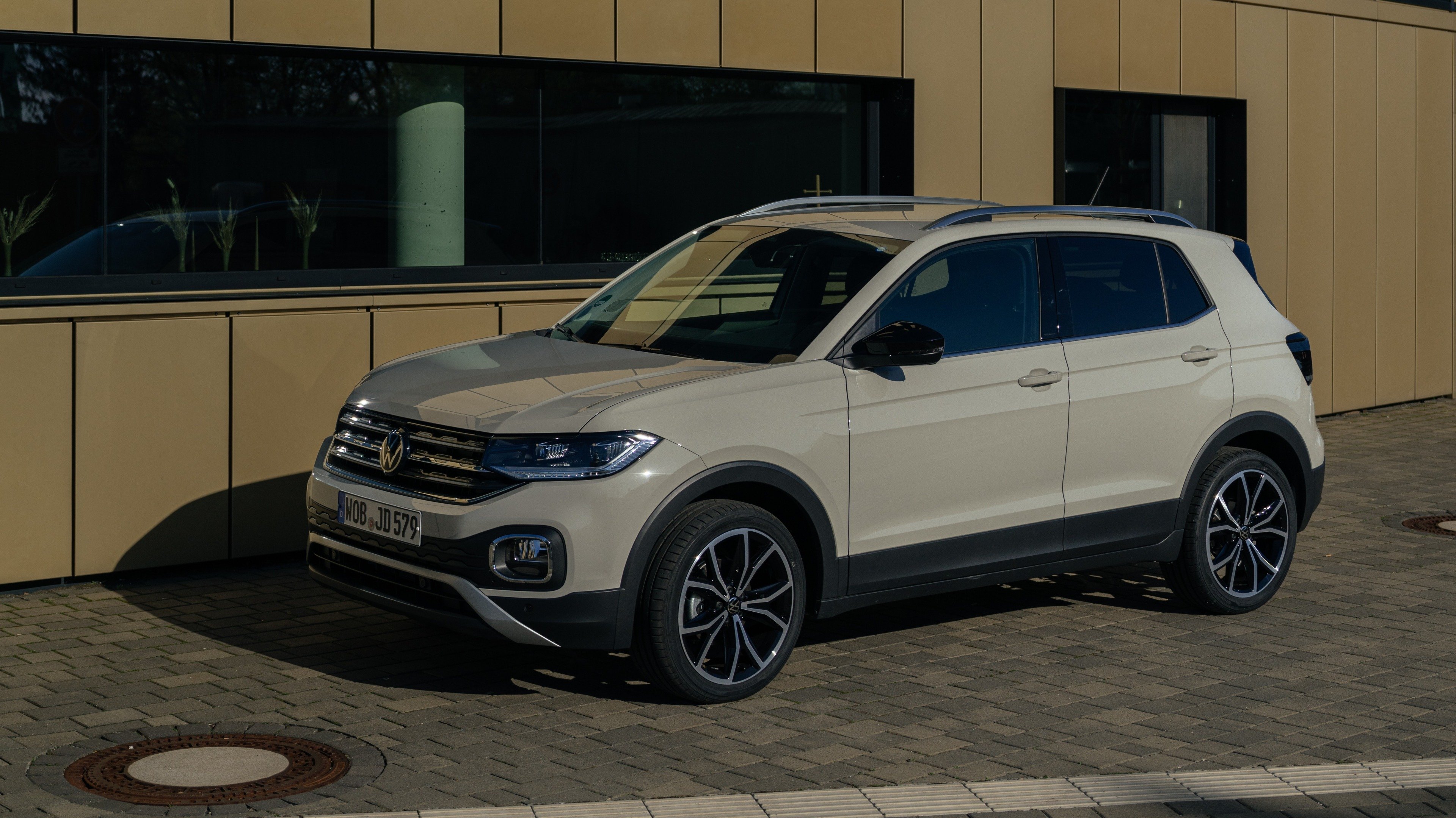 Detailbild 1: Volkswagen T-Cross L 1.0 l TSI OPF 70 kW (95 PS) 